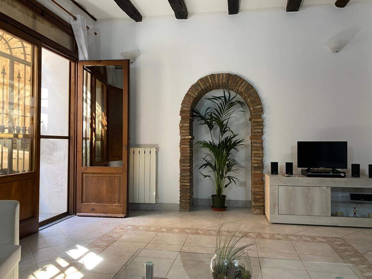 La Fanciulla Velca Apartment Tarquinia Exterior photo